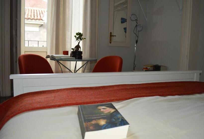 غرفة ديلوكس مزودة بشرفة, Bed, Book & Breakfast Landolina