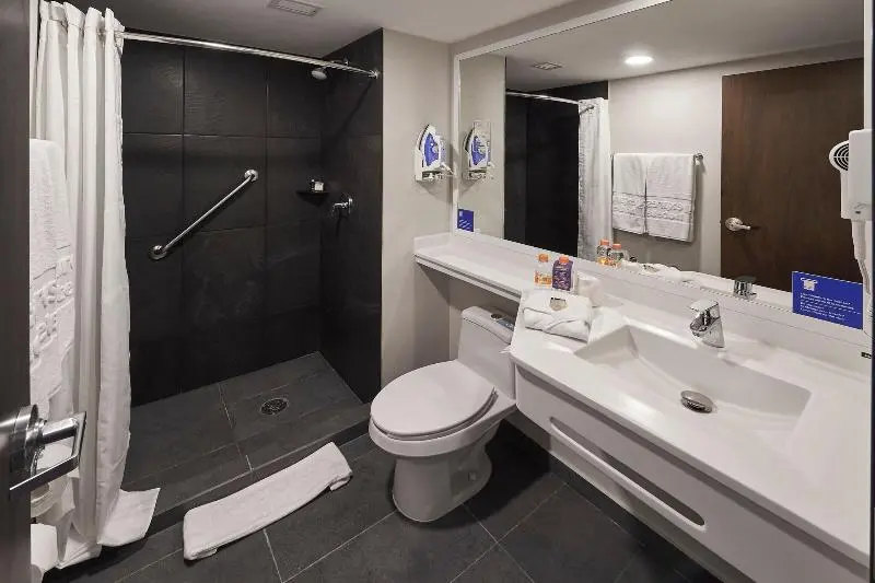 キングサイズベッドのスイートルーム, City Express By Marriott Ciudad De México Tlalnepantla