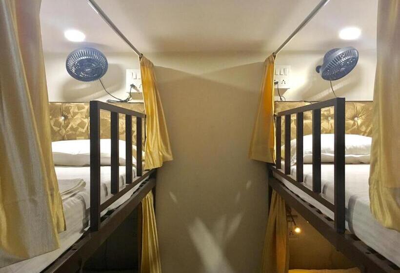 מיטה בחדר משותף, Golden Dormitory   Hostel