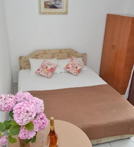 اتاق استاندارد با تراس, Guest House Lukac