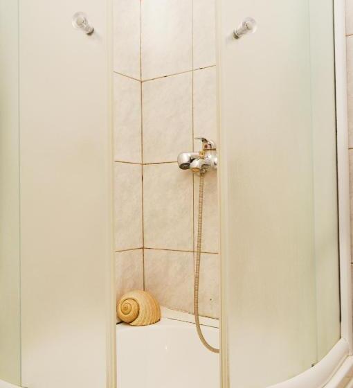 اتاق استاندارد سه تخته با بالکن, Guest House Lukac