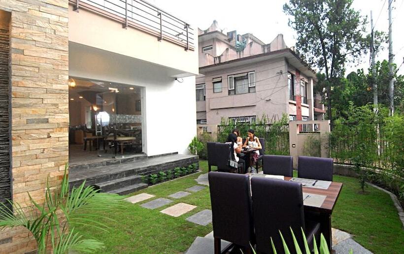 اتاق لوکس, Kathmandu Suite Home