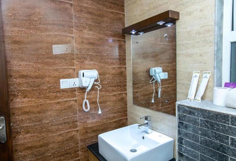 اتاق لوکس, Kathmandu Suite Home