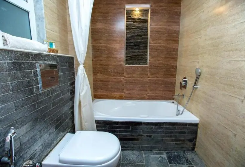 اتاق لوکس, Kathmandu Suite Home