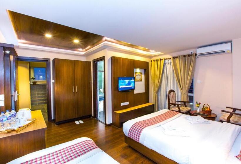 اتاق لوکس خانوادگی, Kathmandu Suite Home