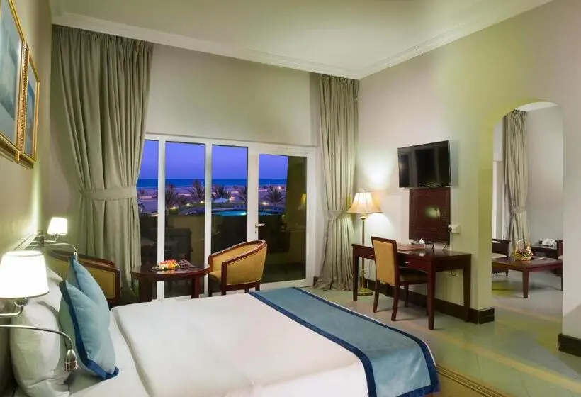 سوییت اجرایی, Masira Island Resort