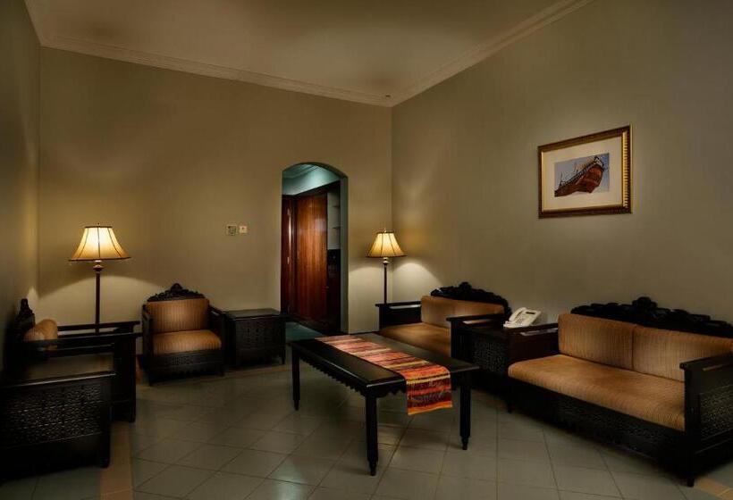 سوییت اجرایی, Masira Island Resort