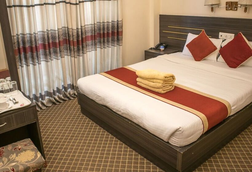 اتاق لوکس, Mirage Inn