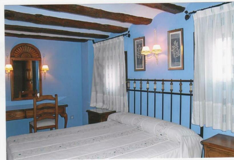 スタンダードルーム, Parada Del Carmen