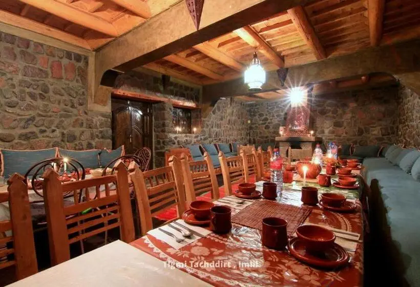 Sviitti, Tigmi Tachddirt