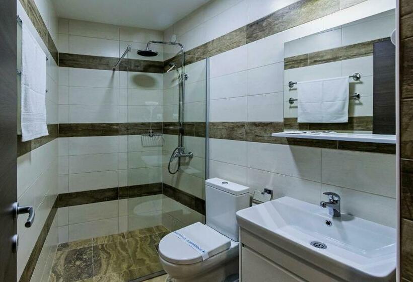 آپارتمان لوکس 1 خوابه, Velestovo View Apartments