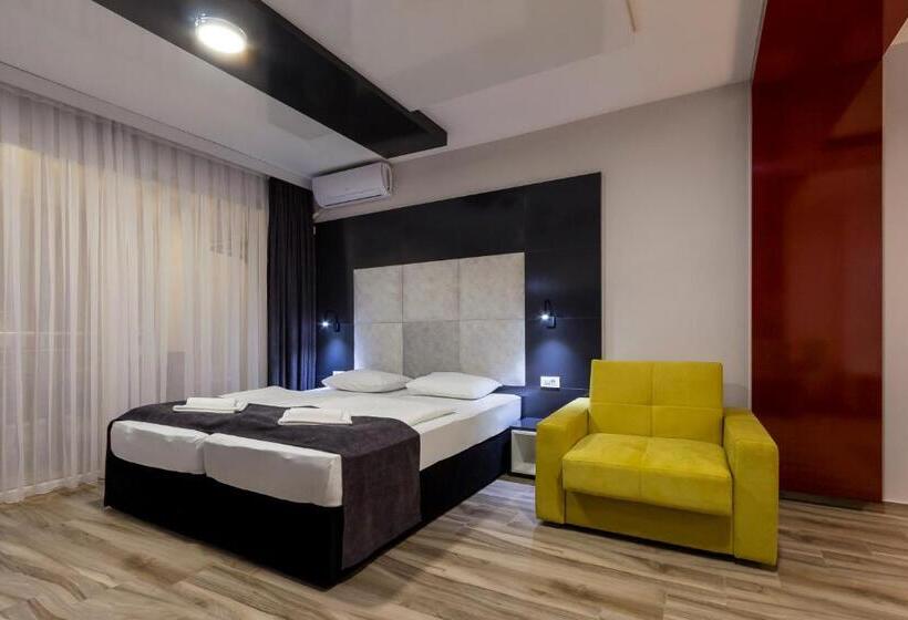 آپارتمان لوکس 1 خوابه, Velestovo View Apartments