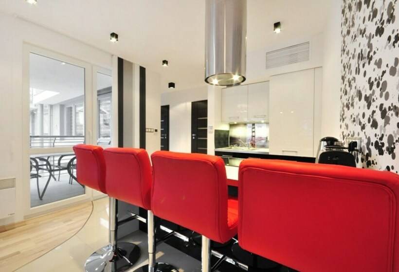 شقة 3 غرف, Dom & House   Apartments Sunrise