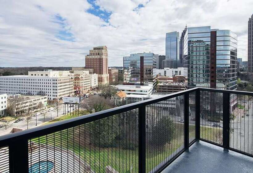اتاق استاندارد با تخت بزرگ, Canopy By Hilton Atlanta Midtown