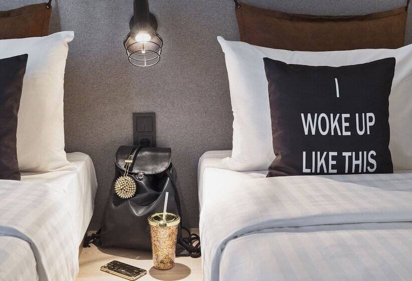 غرفة قياسية, Moxy Frankfurt City Center