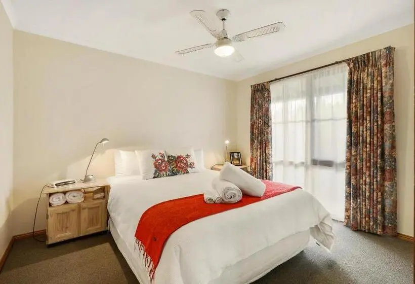 ２ベッドルームアパートメント, Summerfield Winery And Accommodation