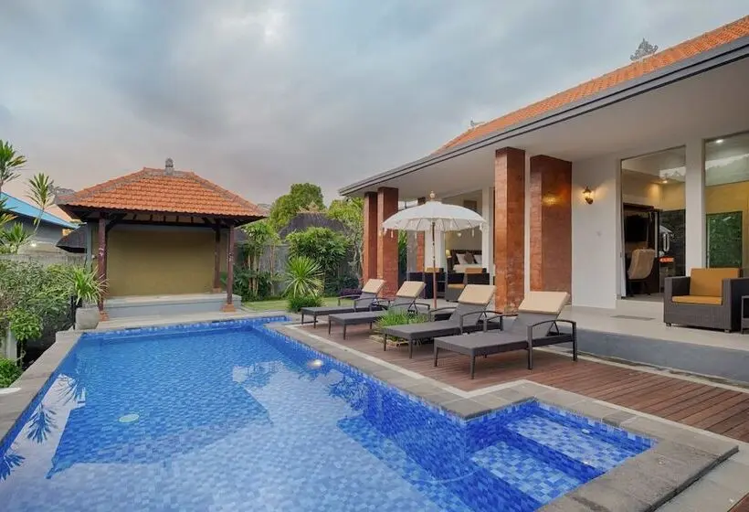 ツーベッドルーム　ヴィラ, Da Kayu Bali Homestay