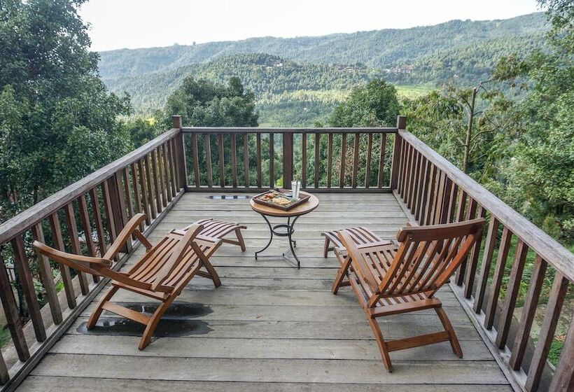 プールビュースタンダードルーム, Swar Bali Lodge