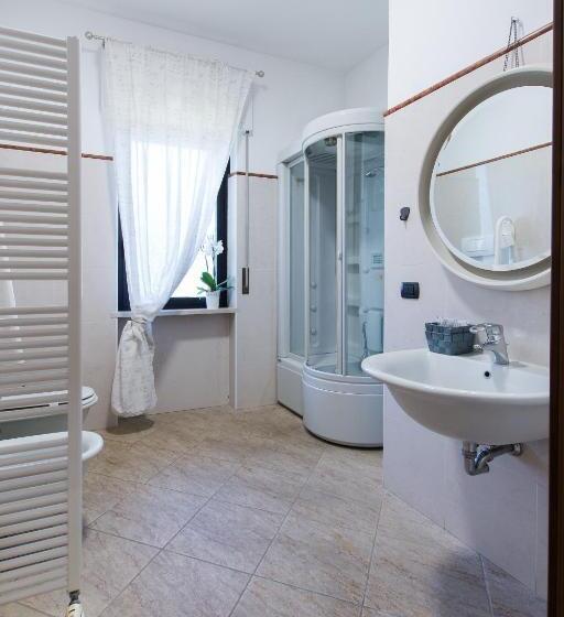 Четырехместный Номер Классик, Villa Boninsegna