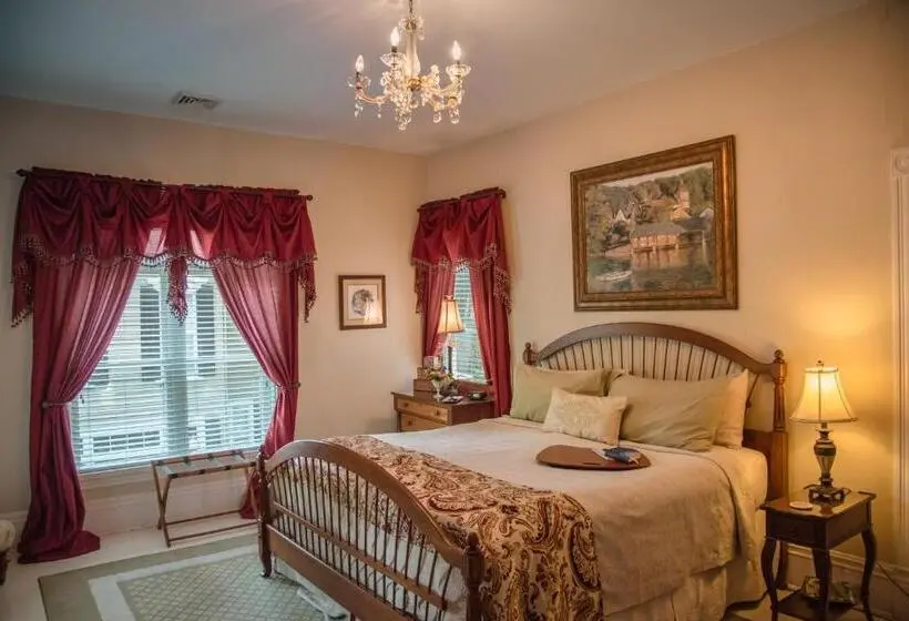 キングサイズベッドのデラックススイート, Blessings On State Bed & Breakfast
