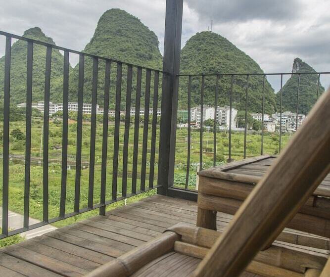 带观景的标准间, Mountain Stream