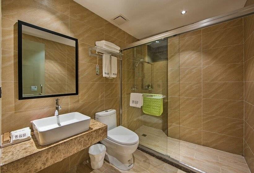 Номер Стандарт Трехместный, Ancient Street No.5 Youth Chic