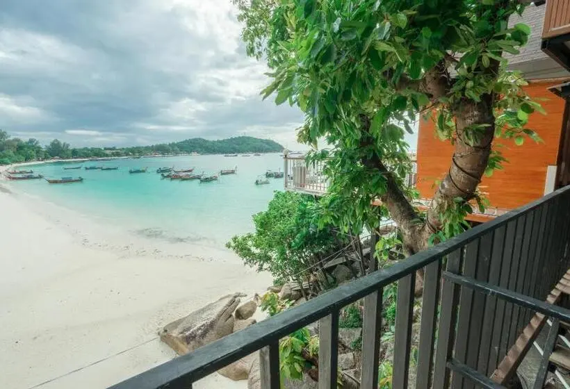 ファミリールーム, Chareena Hill Beach Resort