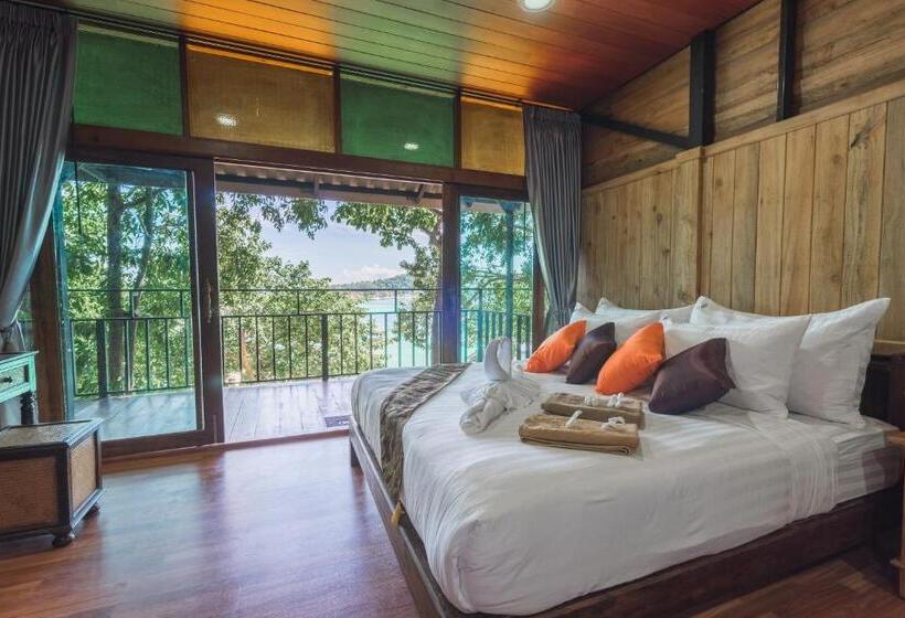 Семейный Номер Вид на Море, Chareena Hill Beach Resort