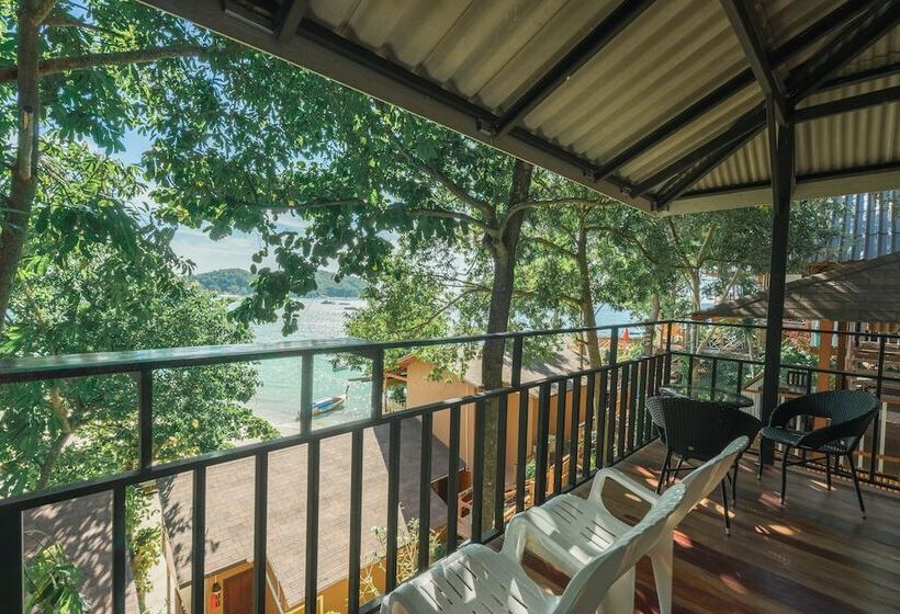 Семейный Номер Вид на Море, Chareena Hill Beach Resort