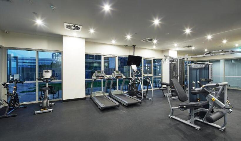 스탠다드 스튜디오, The Sebel West Perth