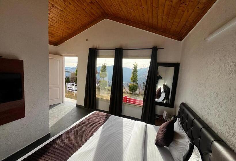 Четырехместный номер Премиум, Nature Nest Eco Resort