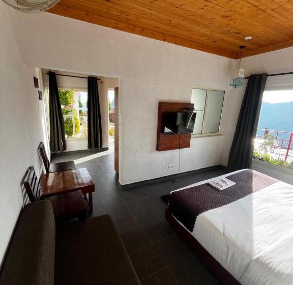 Четырехместный Номер Deluxe, Nature Nest Eco Resort