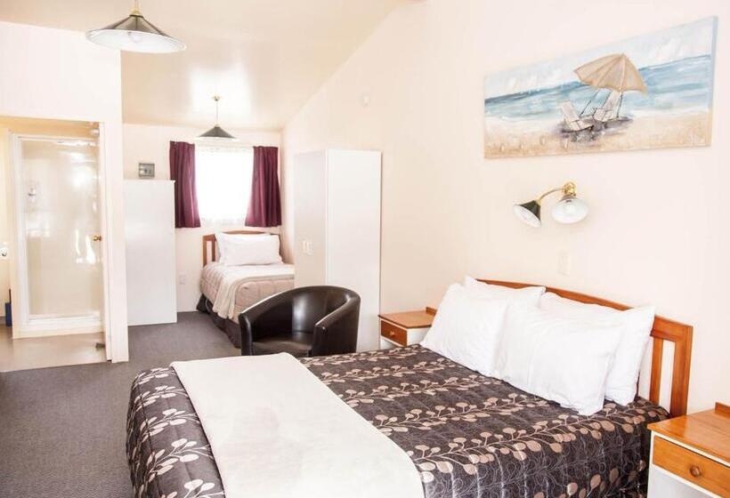 Студия Стандарт, Goldmine Motel
