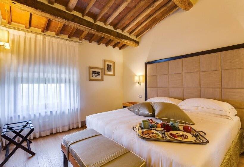 غرفة كلاسيكية, Castello La Leccia