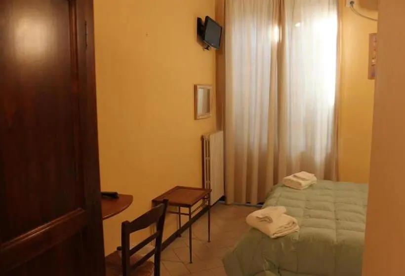 エコノミールーム, Florence Decamerone B&b