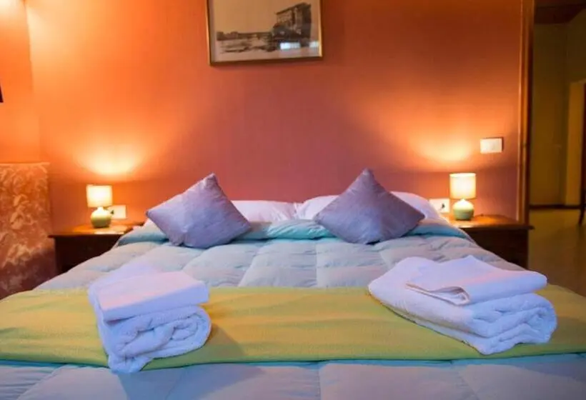 スタンダードルーム, Florence Decamerone B&b