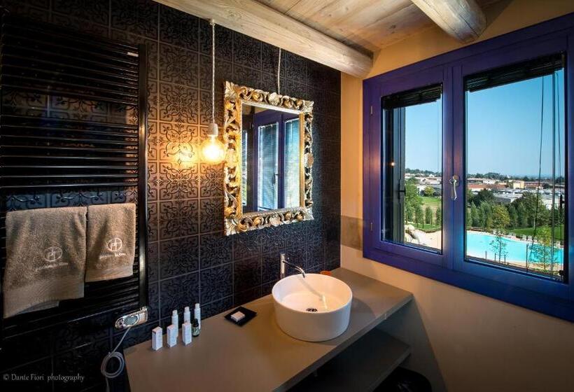 סוויטה משפחתית, Podere La Torre