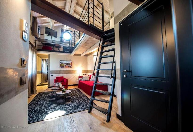 סוויטה משפחתית, Podere La Torre