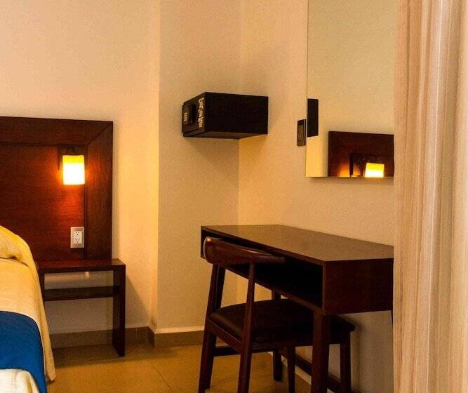 Номер Deluxe, Real Alma