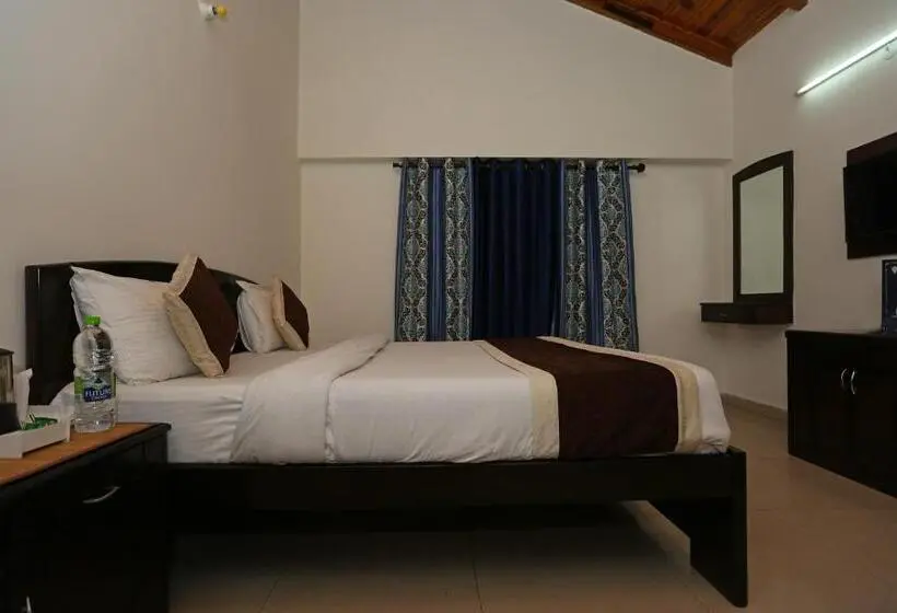 Triple Classic Room, Silver Tree Inn