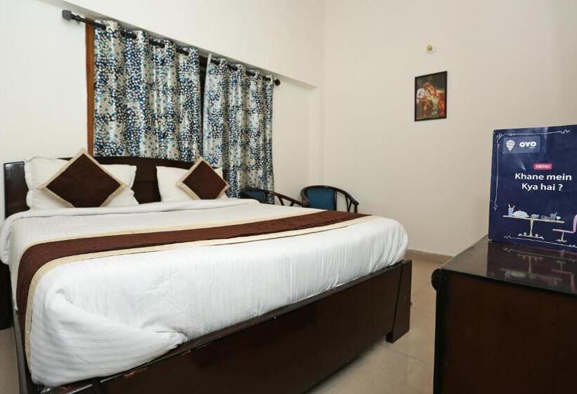 חדר קלאסי לשלושה, Silver Tree Inn