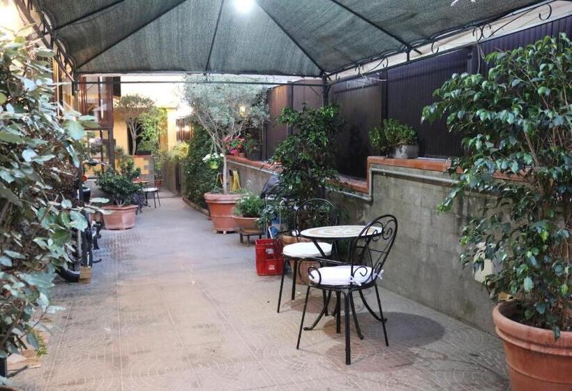 Номер Economy, Home To Fly