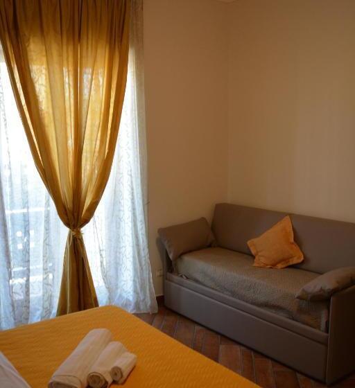 Четырехместный Номер Стандарт, Home To Fly