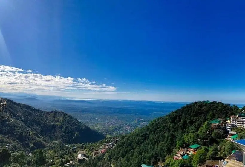 اتاق پرمیوم, Norbu House