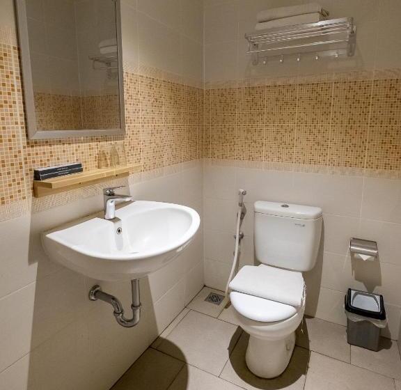 Camera Superiore, Three Eight Front One Boutique Batu Malang