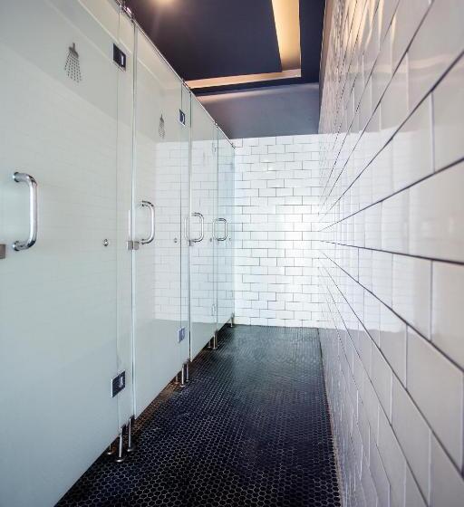 מיטה בחדר משותף, M Boutique Hostel