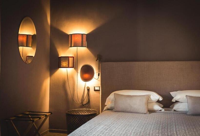 수피리어 스위트, Piccola Torre Maison