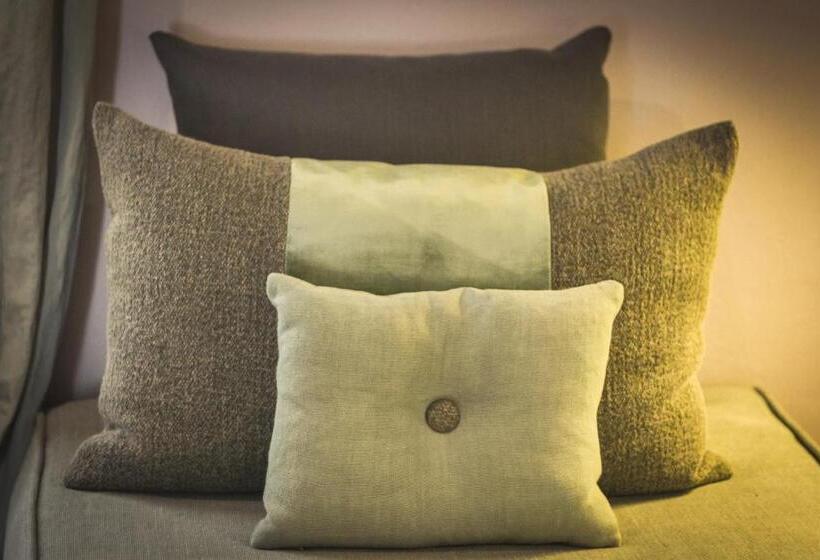 디럭스 룸, Piccola Torre Maison