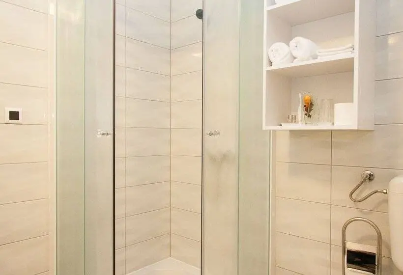 اتاق راحتی, Rooms Garden Zagreb Airport