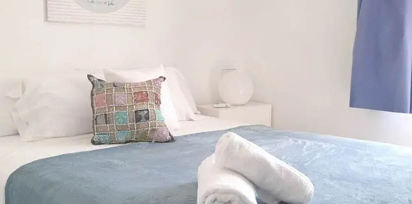 اتاق استاندارد یک نفره, Hostal Costa